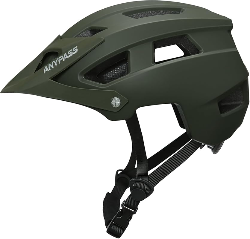 Ultra-lightweight mountain bike helmet for adults with adjustable fit 